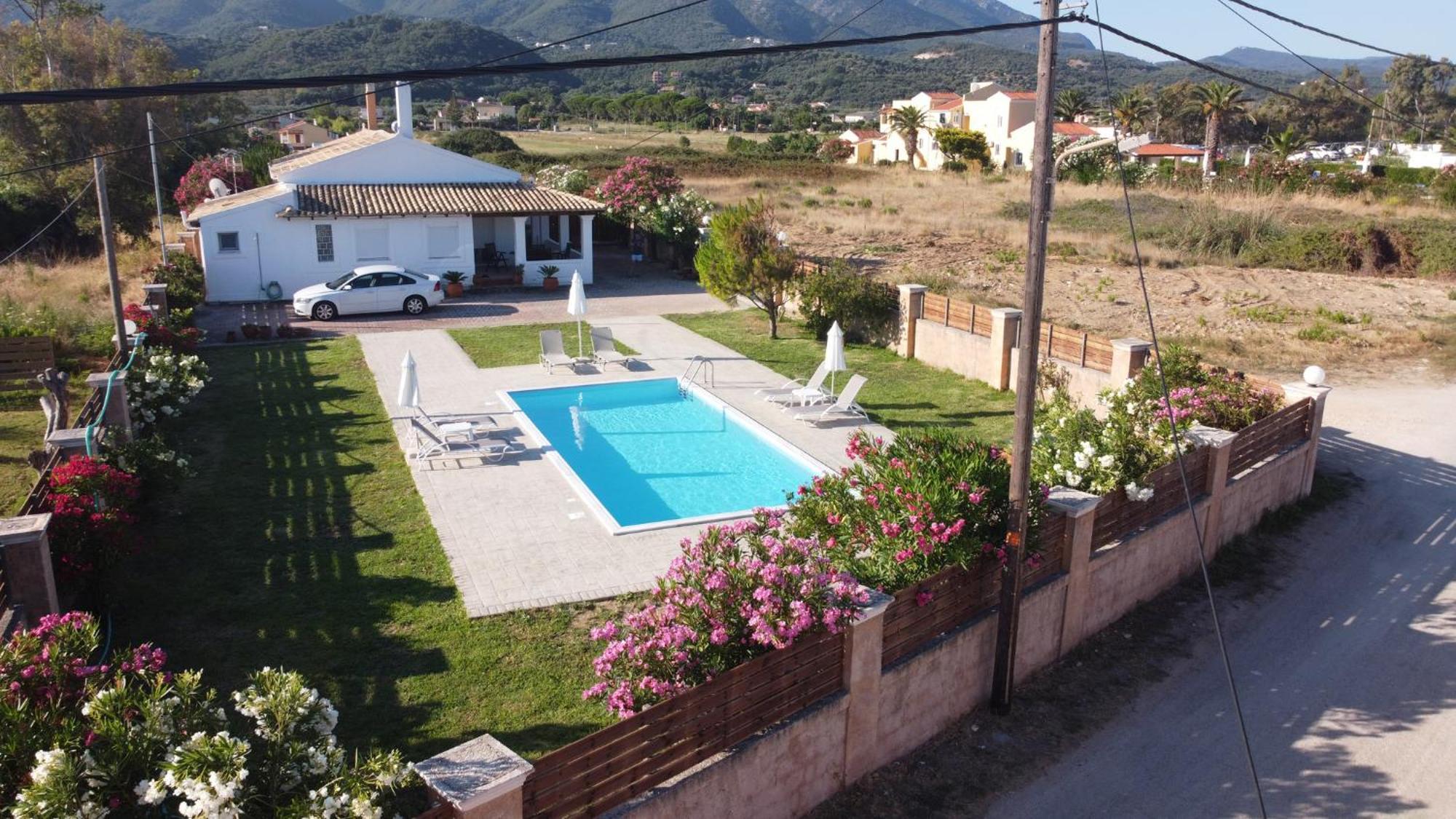 Almyra Beach House Corfu Praia de Almiros Exterior foto